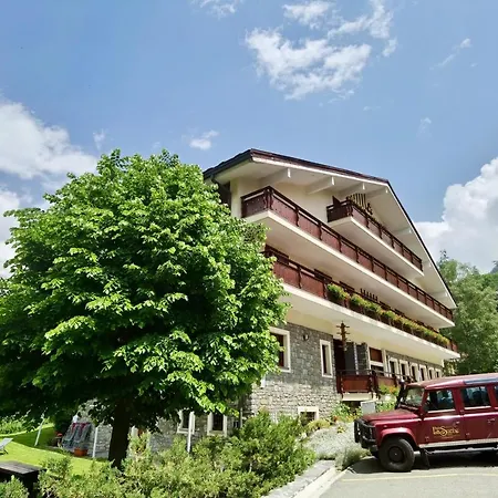 Hotel Croux 3*