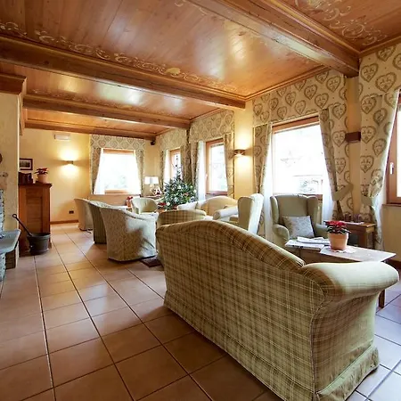 Hotel Croux 3*