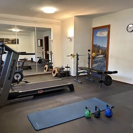 Croux Hotel 3*